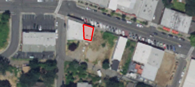 121 Jewett Blvd