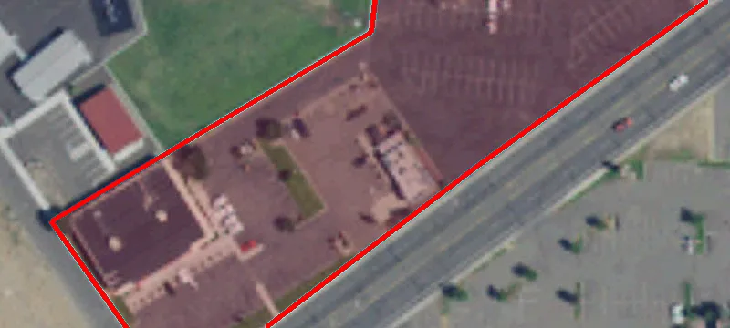 818 Vineyard Dr