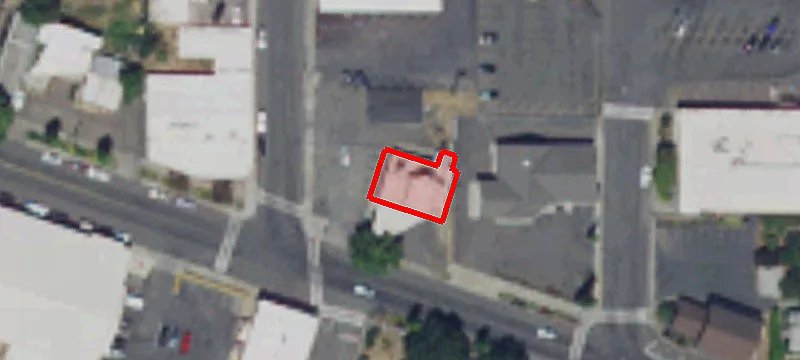 320 Jewett Blvd