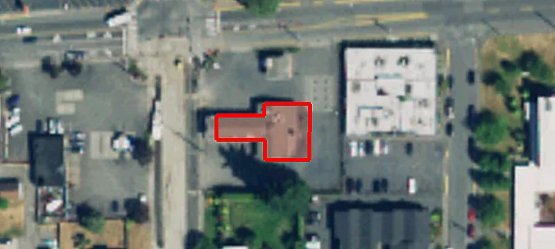 1204 Main St