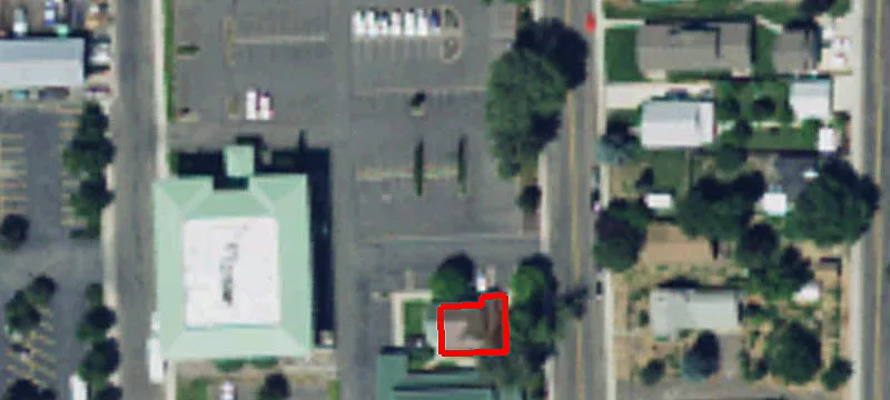 100 Jackson Ave