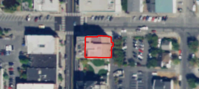 401 Commercial Ave