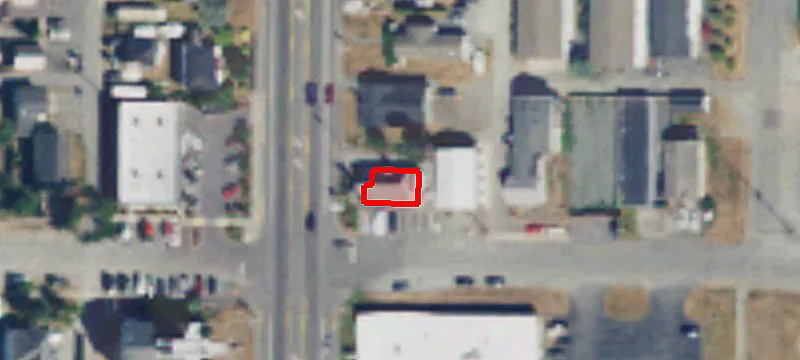 2719 Commercial Ave