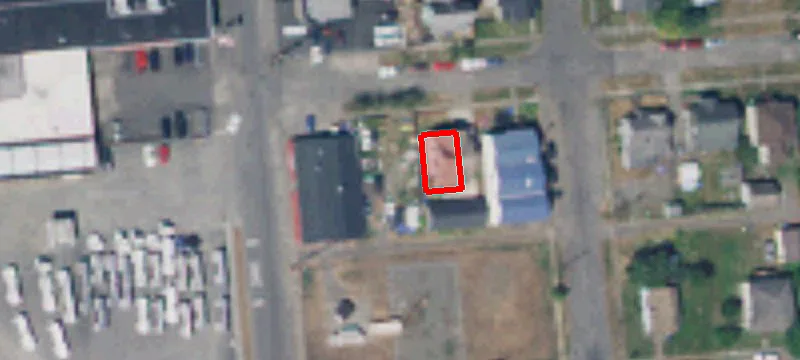 355 James St