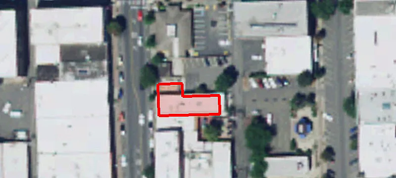 412 Main St
