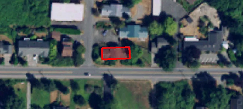 574 Luhn Ave