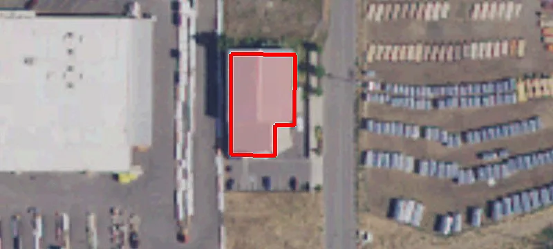 102 Flora Rd