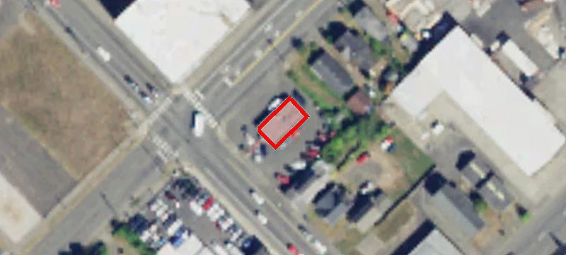 501 Simpson Ave