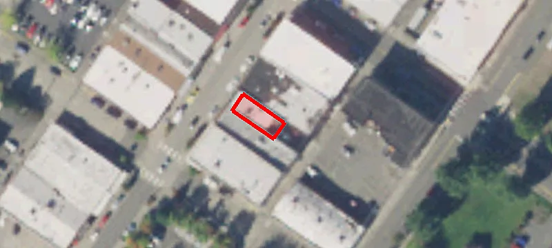 1521 Cole St