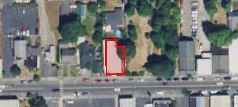 410 Main St, Unit 203