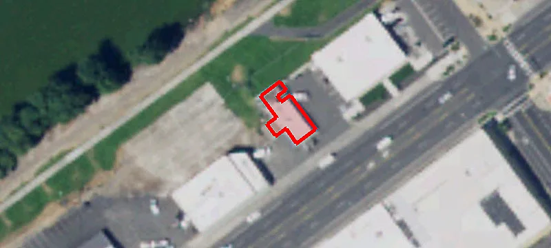 516 Broadway Ave
