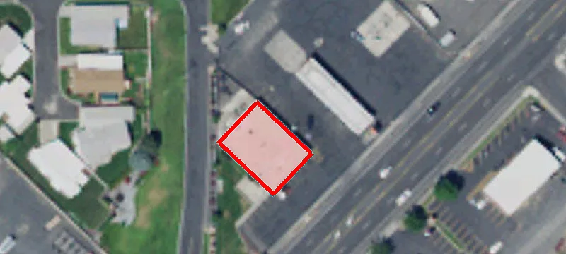2224 Broadway Ave