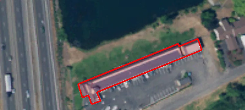 1325 Lakeshore Dr