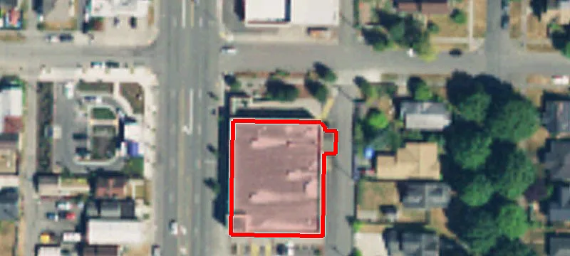 2205 Broadway