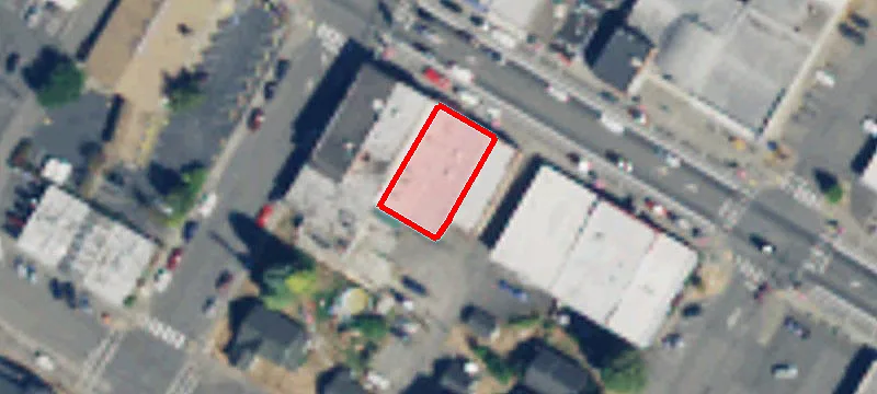 2015 Main St