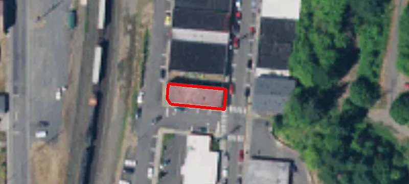 100 Cedar St