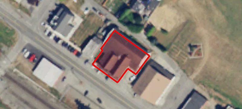 1479 Pioneer Hwy