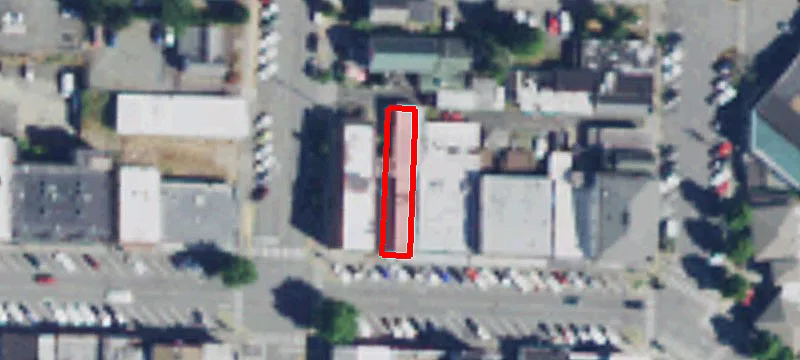 920 1st St