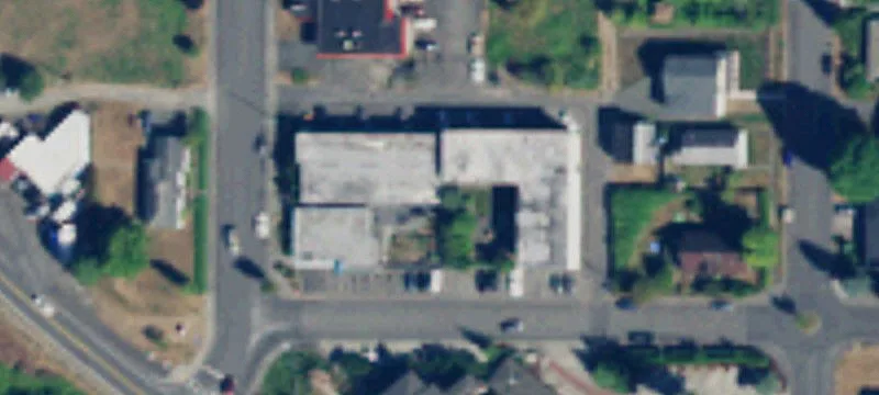 320 Alder St