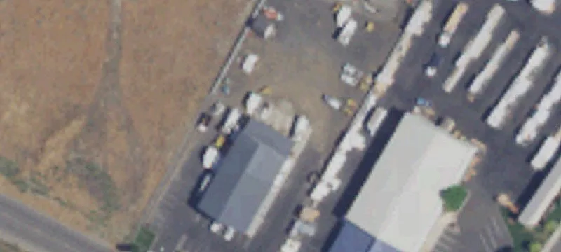 2121 Commercial Ave