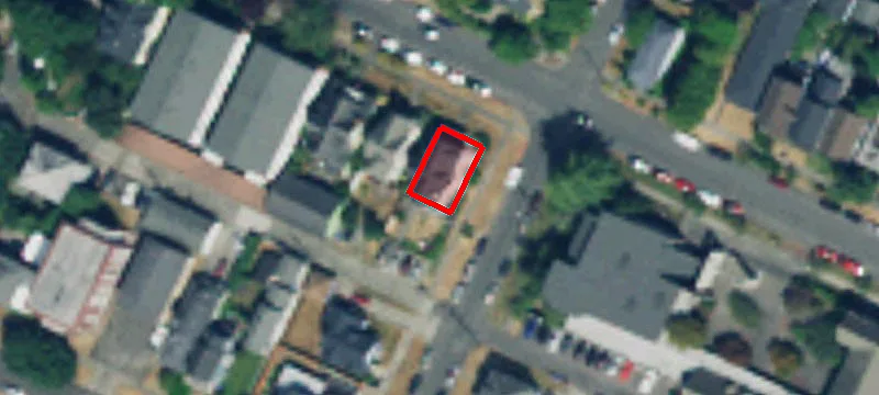 402 K NE St