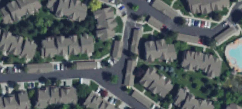 725 Ctr Pkwy
