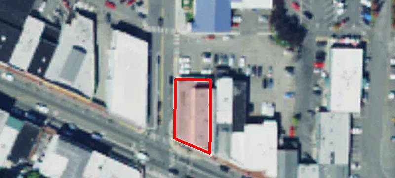 801 Bay St