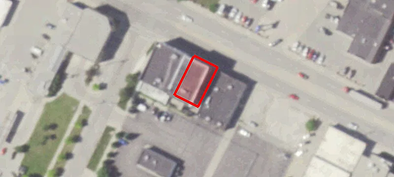 1106 Main St