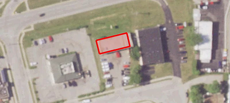 1810 Paramount Dr
