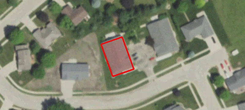 131 Ellis Ave