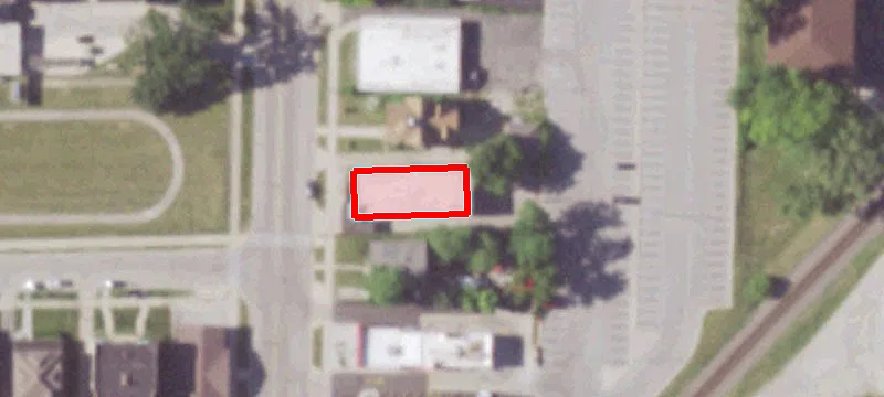 403 Grand Ave