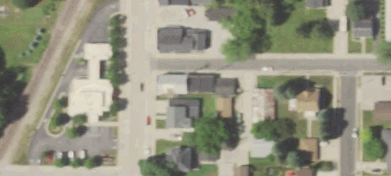 502 Main St
