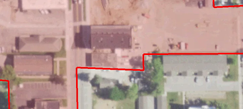 220 Main St