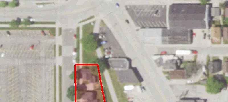 1738 Calumet Dr