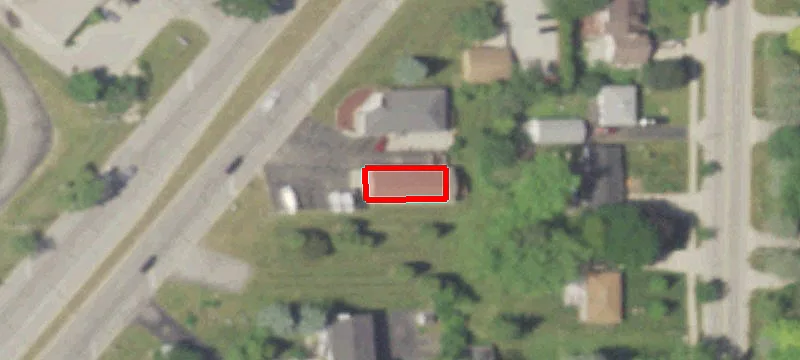 5213 Loomis Rd