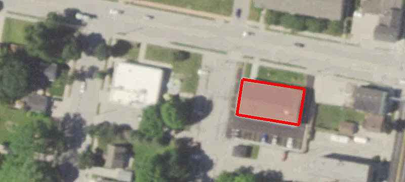 100 Main St