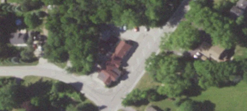 6710 Loomis Rd