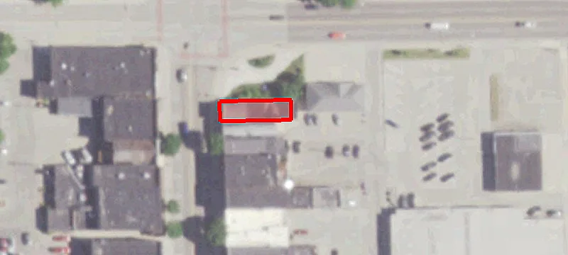 106 Main St