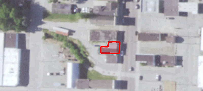221 Main St