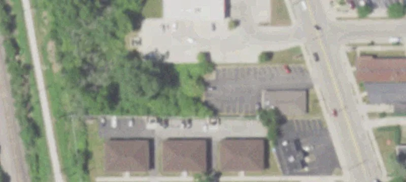 3016 Douglas Ave