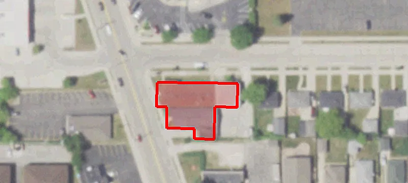 3021 Douglas Ave