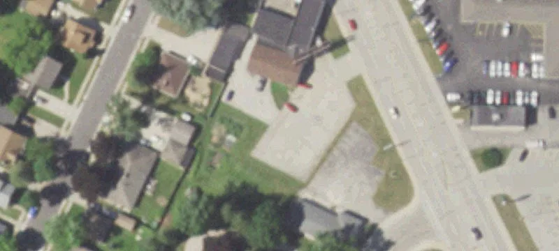 1672 Main St