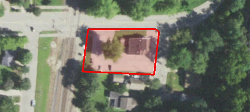 2712 Main St