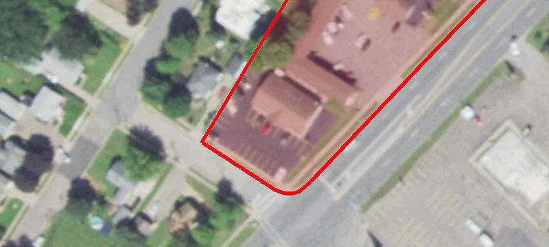 102 Ellen St