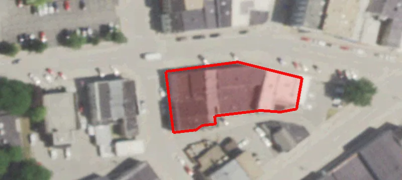 135 Ctr St