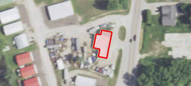 713 Lakeshore Dr