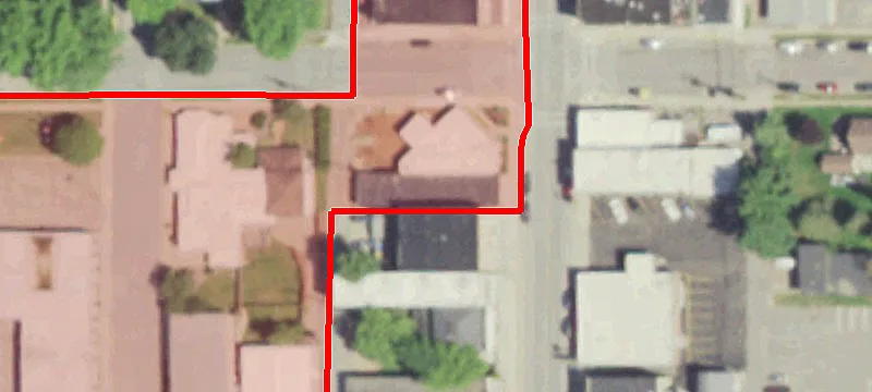307 Main St