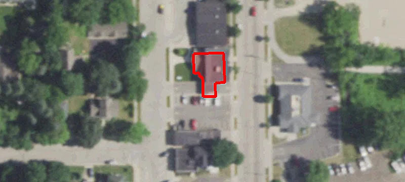 121 Walworth Ave