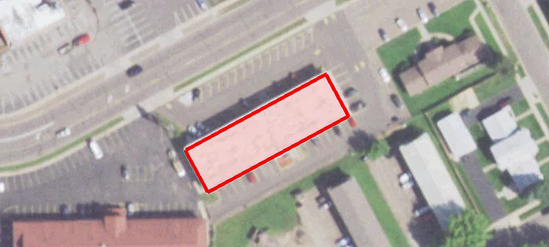 1135 Macarthur Ave