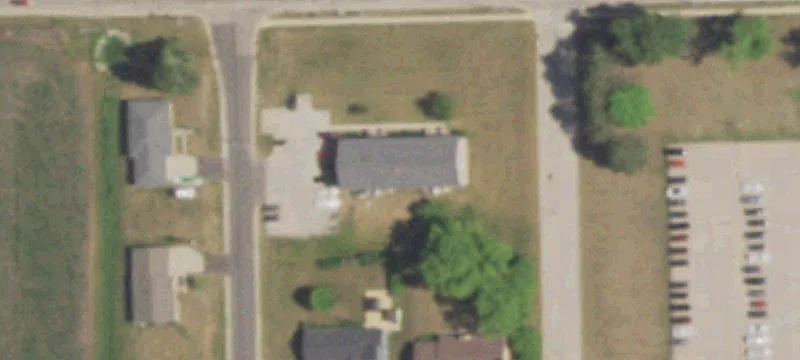 717 Maple St